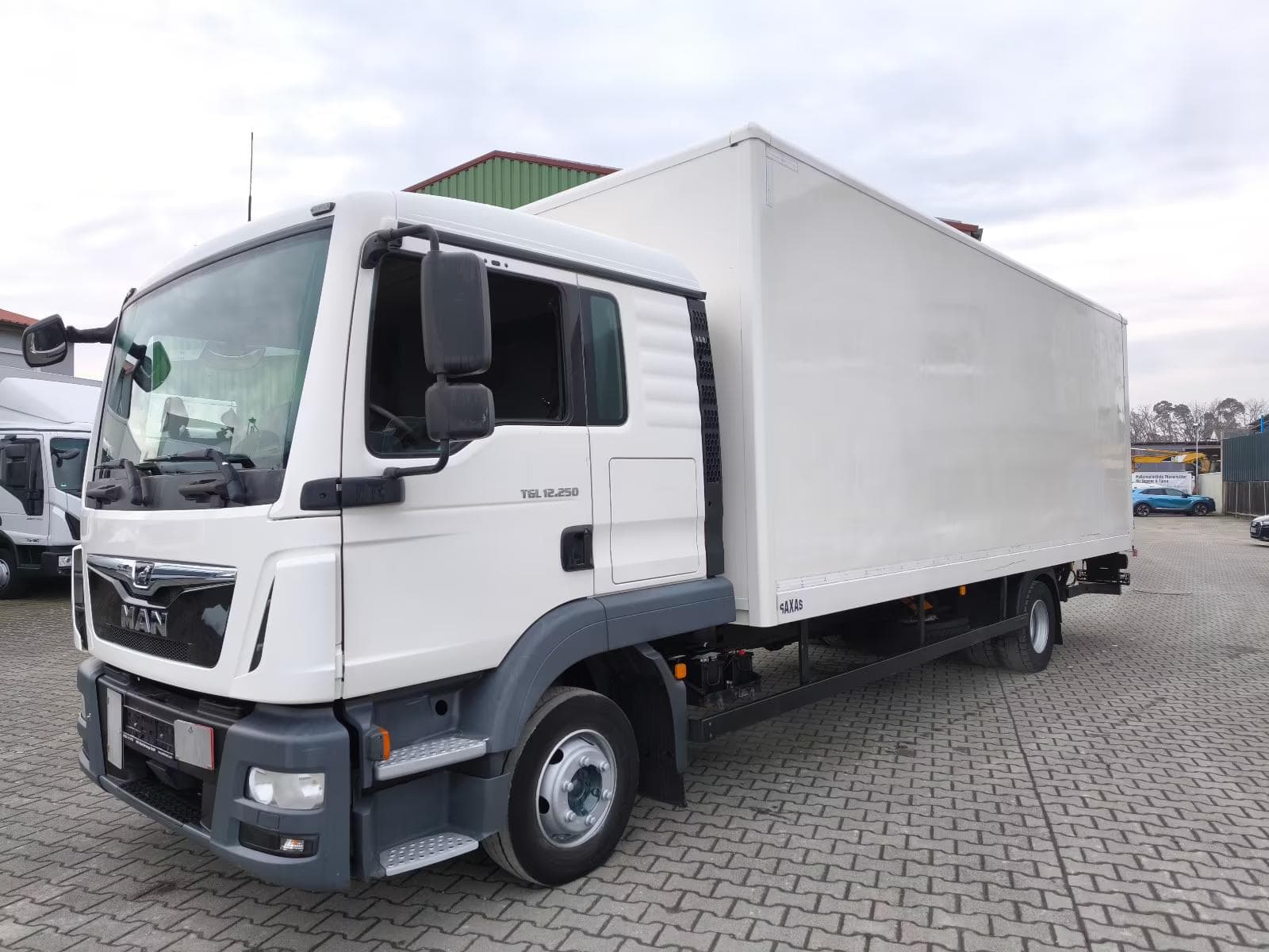 MAN TGL 12.250 Koffer 2018