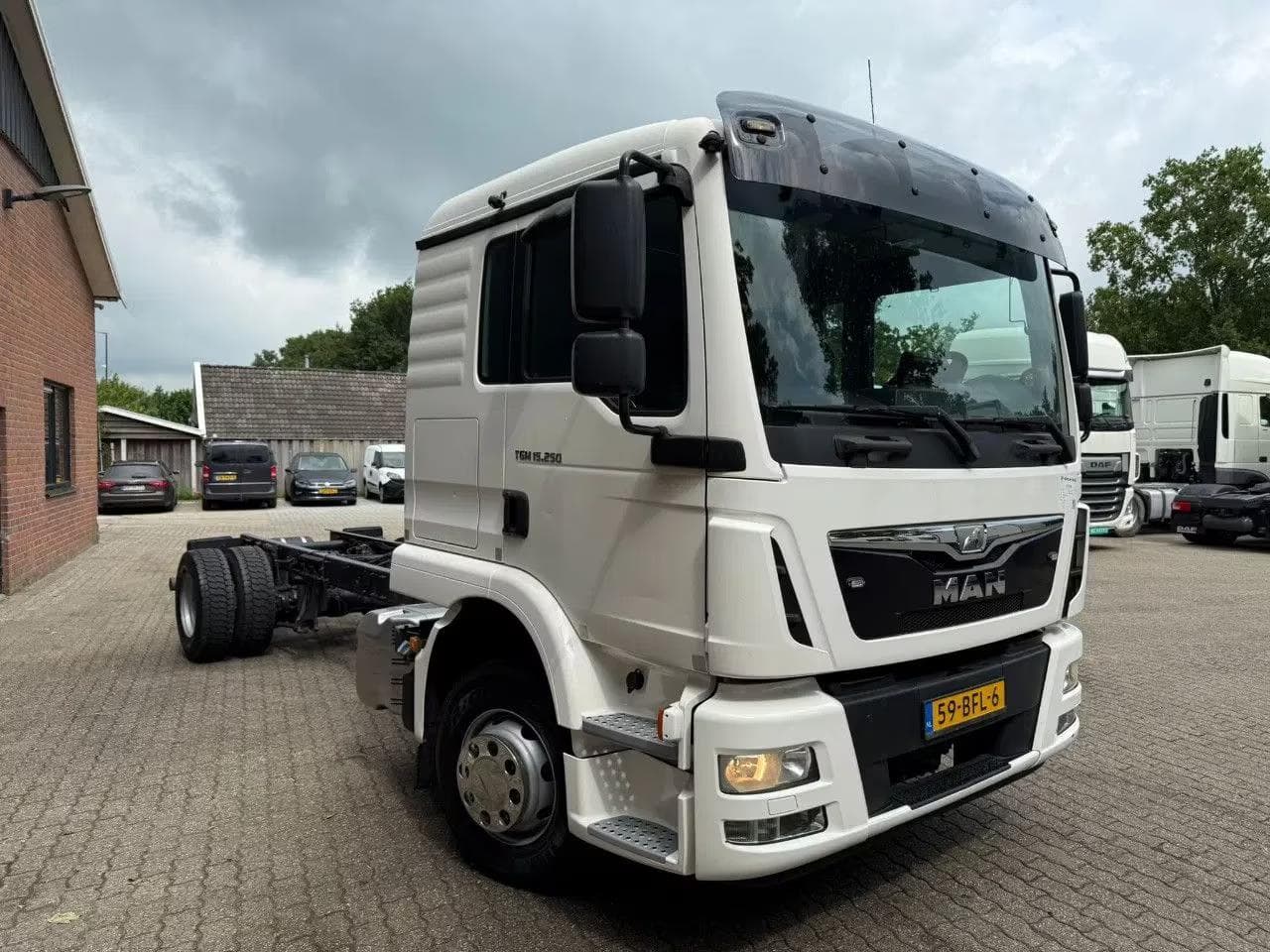 Chasis Camión Rígido 4x2 2014